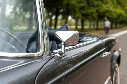 Mercedes-Benz SL Series 280 SL Pagoda 21