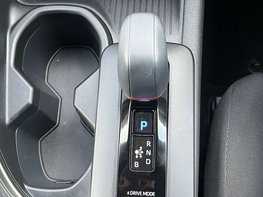 Toyota C-HR 1.8 C-HR Design HEV CVT 5dr 48