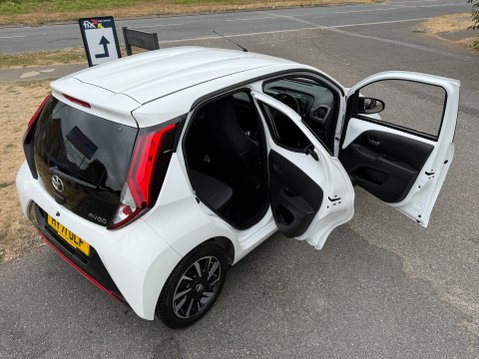 Toyota Aygo VVT-I X-TREND TSS 32