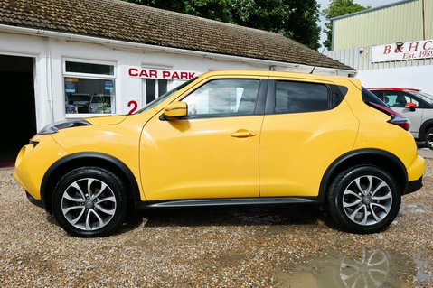 Nissan Juke 1.5 TEKNA DCI LOOK! JUST 45000 MILES! MAIN DEALER SERVICE HISTORY! £20 TAX! 8