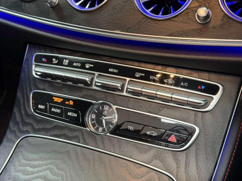 Mercedes-Benz E Class 3.0 E53 BiTurbo GPF MHEV EQ Boost AMG Saloon 4dr Petrol SpdS TCT 4MATIC+ Eu 54
