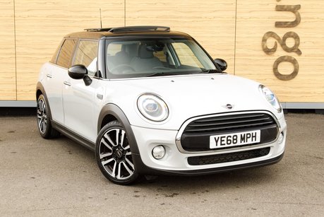 Mini Hatch COOPER