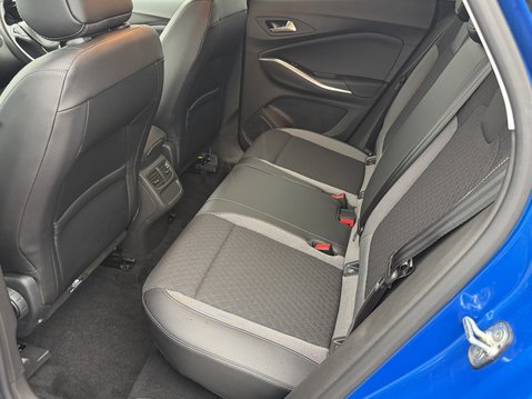Vauxhall Grandland 1.2 Turbo GS Line 5dr 34
