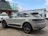 Porsche Macan PDK 8