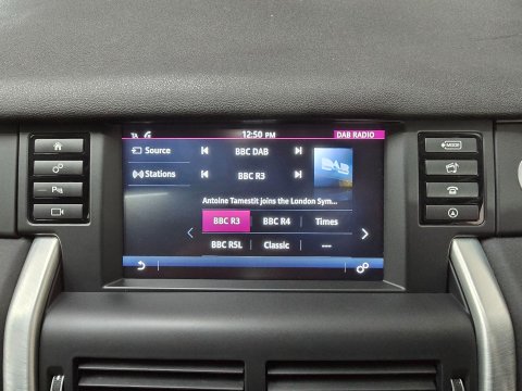 Land Rover Discovery Sport 2.0 Si4 HSE Auto 4WD Euro 6 (s/s) 5dr 31