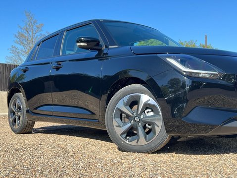 Suzuki Swift 1.2 Hybrid ULTRA 14