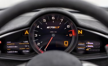 McLaren 675LT Spider 20