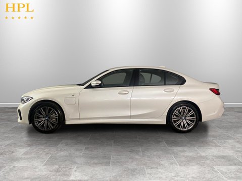 BMW 3 Series 2.0 330e 12kWh M Sport Saloon 4dr Petrol Plug-in Hybrid Auto Euro 6 (s/s) ( 4