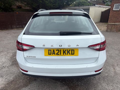 Skoda Superb S TDI DSG 6