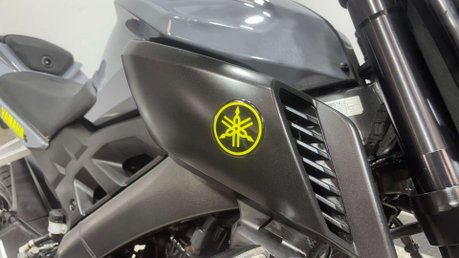 Yamaha MT-125 MT 125 2016 16K GPR EXHAUST NEW MOT SERVICED 125CC NAKED 37