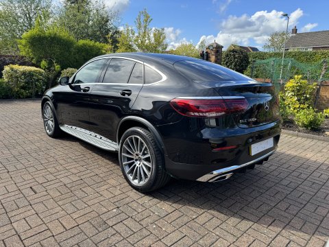 Mercedes-Benz GLC Coupe GLC300 PREMIUM PLUS 6