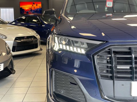 Audi Q7 3.0 Q7 Black Edition 50 TDI MHEV Quattro Auto 4WD 5dr 30