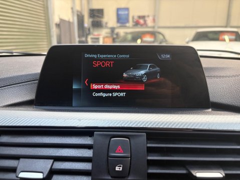 BMW 3 Series 2.0 320i M Sport Shadow Edition Auto Euro 6 (s/s) 4dr 32