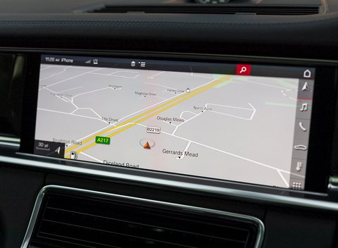 Porsche Panamera Turbo S E-Hybrid Sport Turismo 20