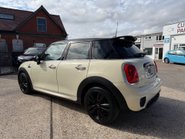 Mini Hatch COOPER 7