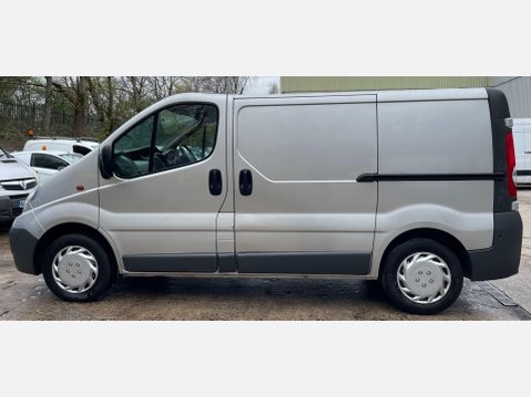 Vauxhall Vivaro 2.0 2700 CDTi FWD L1 4dr 16