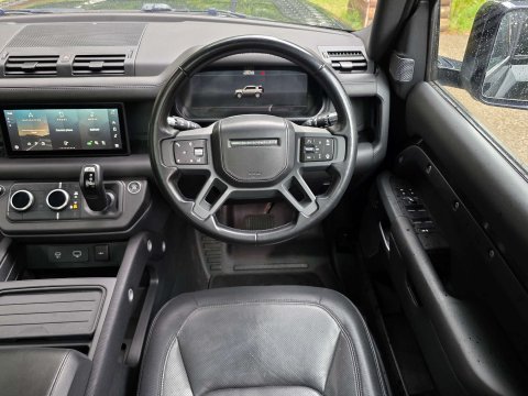 Land Rover Defender 2.0 Defender X-Dynamic HSE Auto 4WD 5dr 13