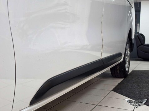 Vauxhall Vivaro 2.0 Turbo D 3100 Dynamic L2 H1 Euro 6 (s/s) 6dr 15