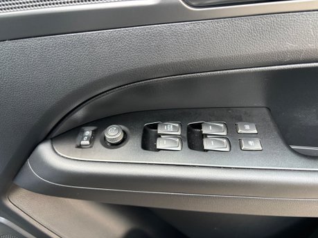 SsangYong Musso 2.2D Saracen Pickup Double Cab 4dr Diesel Auto 4WD Euro 6 (181 ps) 24