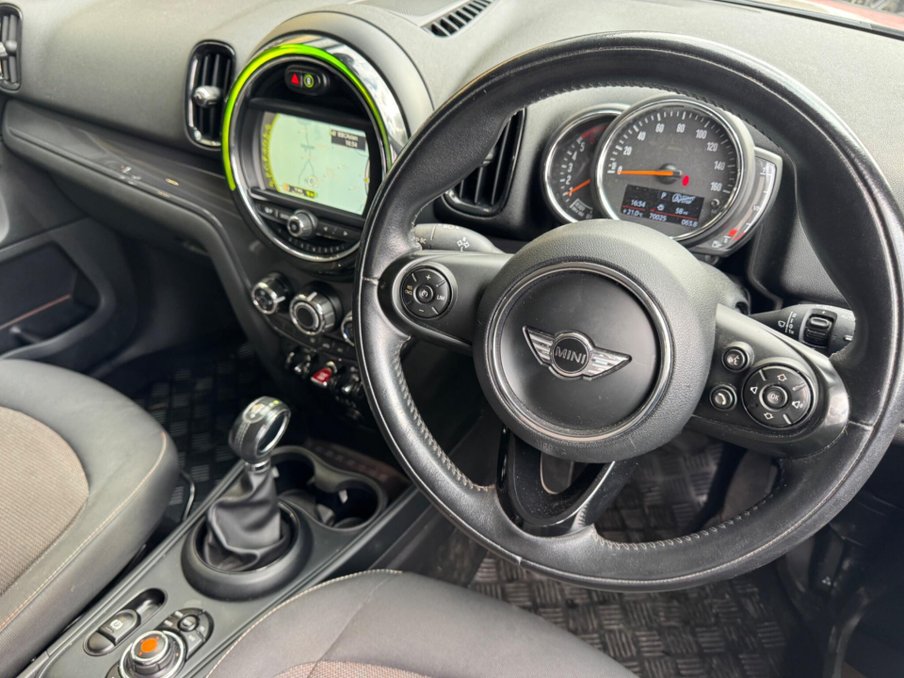 2017 Mini Countryman — image 2