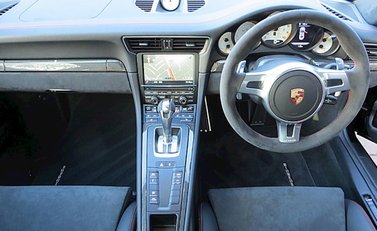 Porsche 911 (991) GT3 Clubsport 14
