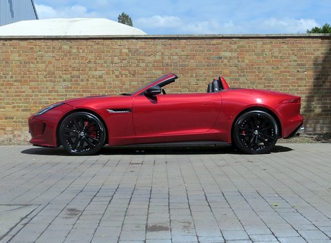 Jaguar F-Type S V8 Convertible 3