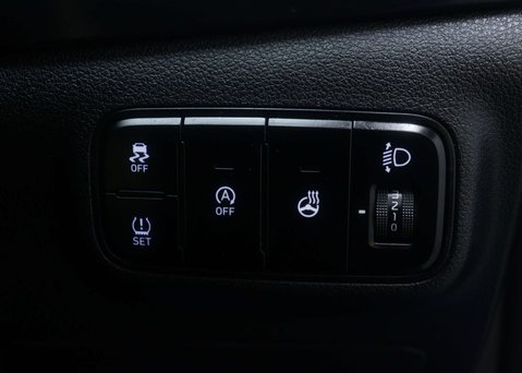 Hyundai BAYON 1.0 Bayon Premium TGDi MHEV Auto 5dr 40