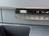Mercedes-Benz Sprinter AUTO MWB L2H2 High Roof 315 Pro Air Con Camera EURO 6 37