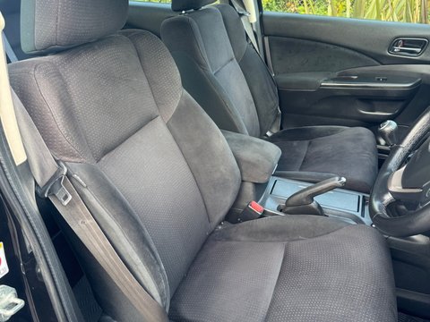 Honda CR-V I-DTEC SE 8