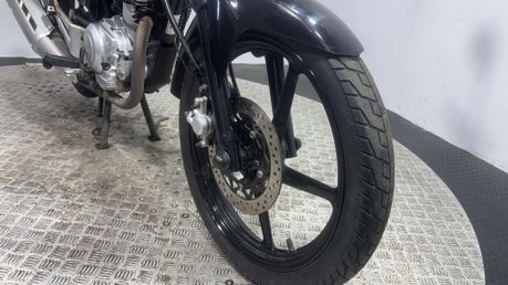 Yamaha YBR 125 2016 ONLY 6K GOOD LOOKING PROJECT BIKE SPARES OR REPAIR 125CC LEARNER 28