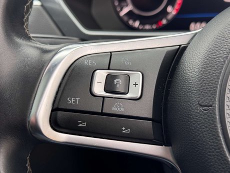 Volkswagen Tiguan 2.0 Tiguan R-Line TDI BlueMotion Technology 4Motion Semi-Auto 4WD 5dr 27