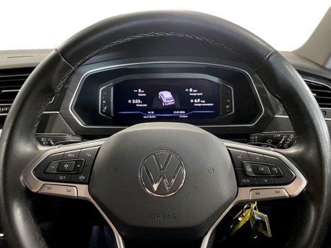 Volkswagen Tiguan Allspace 1.5 TSI Life SUV 5dr Petrol DSG Euro 6 (s/s) (150 ps) 13