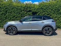 Peugeot e-2008 50kWh GT SUV 5dr Electric Auto (7kW Charger) (136 ps) 37