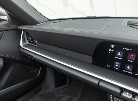 Porsche 911 Targa 4 (992) 24