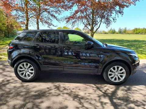 Land Rover Range Rover Evoque 2.0 eD4 SE Tech FWD Euro 6 (s/s) 5dr 3