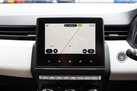 Renault Clio TECHNO TCE 23