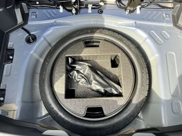 Toyota Yaris 1.5 Yaris Icon HEV CVT 5dr 65