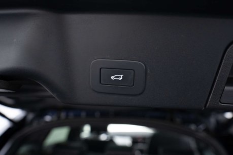 Land Rover Range Rover Evoque 2.0 Range Rover Evoque R-Dynamic HSE D MHEV Auto 4WD 5dr 34