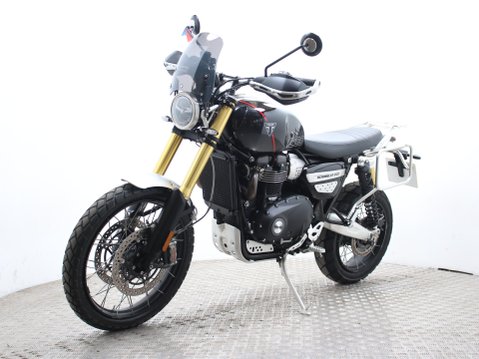 Triumph Scrambler 1200 SCRAMBLER 1200 XE 6