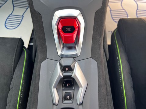 Lamborghini Huracan 5.2 V10 LP 640-2 STO LDF Euro 6 (s/s) 2dr 44