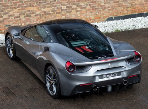Ferrari 488 GTB 9