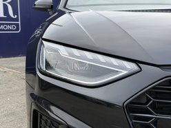Audi A4 2.0 TFSI 40 Black Edition Estate 5dr Petrol S Tronic Euro 6 (s/s) (204 ps) 12