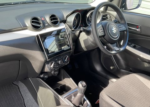 Suzuki Swift SZ-L DUALJET MHEV 7