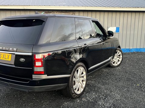 Land Rover Range Rover 3.0 TD V6 Autobiography Auto 4WD Euro 6 (s/s) 5dr 28