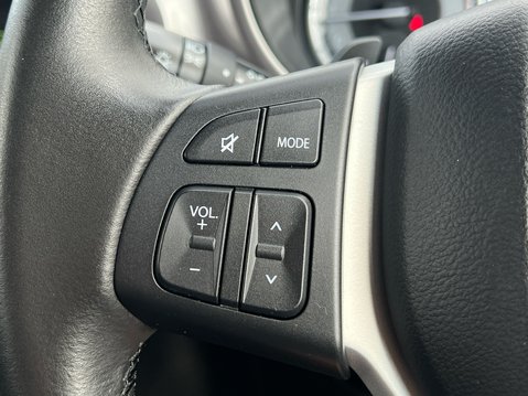 Suzuki Vitara SZ-T 30