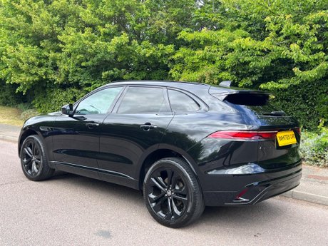 Jaguar F-Pace 2.0 D200 MHEV R-Dynamic HSE Black Auto AWD Euro 6 (s/s) 5dr 63