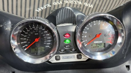 Suzuki Bandit 1200 GSF S 2002 30K RUNNING PROJECT BIKE SPARES OR REPAIR 1200CC 20