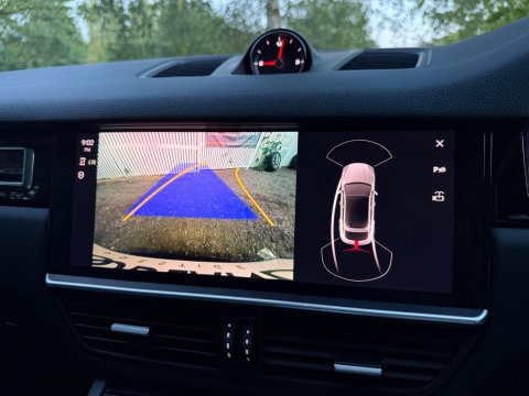 Porsche Cayenne V6 PLATINUM EDITION 46