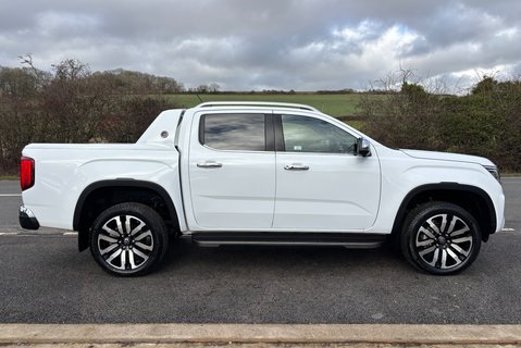 Volkswagen Amarok V6 Tdi 240 Aventura 4Motion - Electric Roller Shutter / 360 Camera 8