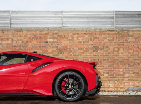Ferrari 488 Pista 31